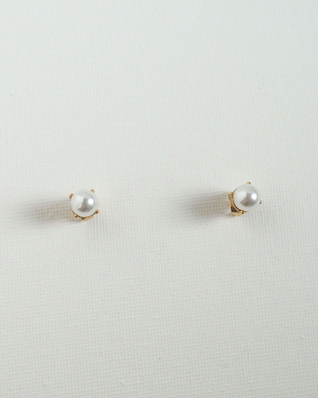 18k Gold Plated - Pearl Stud Earrings