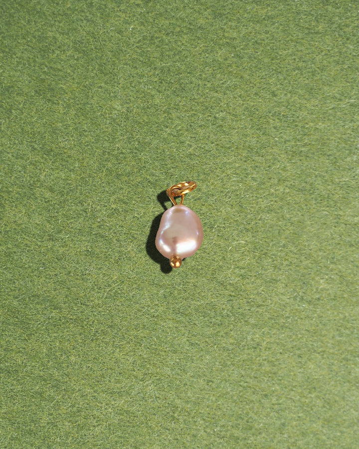 DYO Statement Pearl Charm