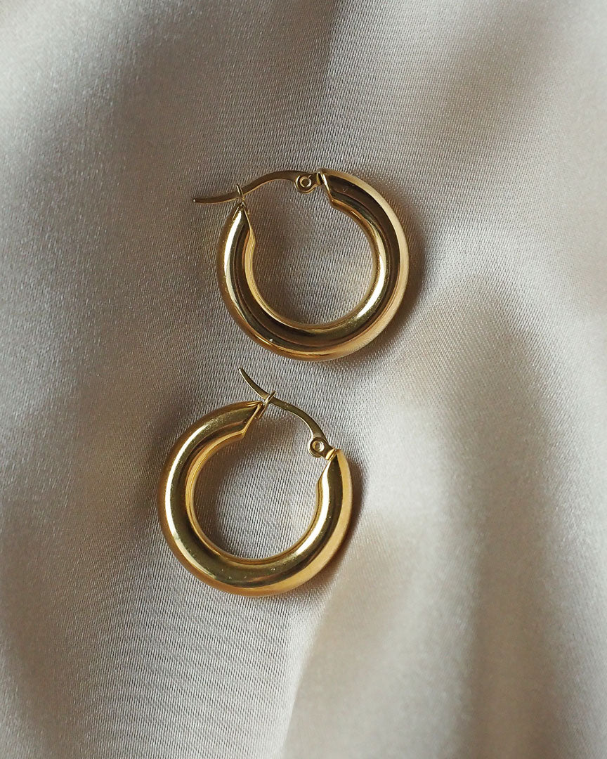 18k gold plated - Janis Gold Hoop Earrings - Katherynloche