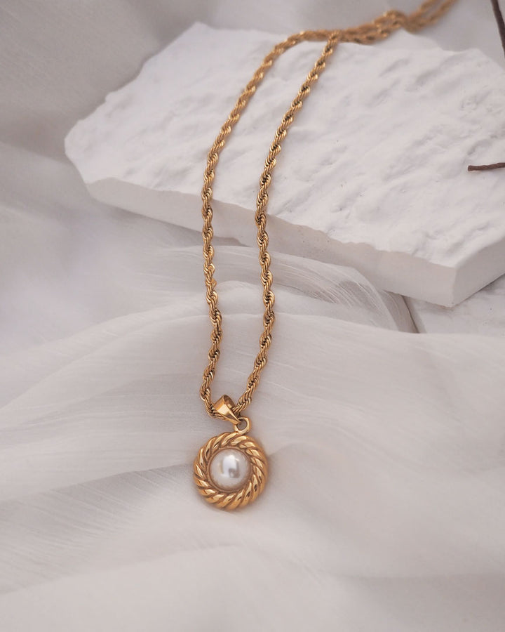 18k gold plated - Holly stone necklace - Katherynloche