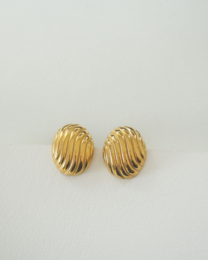 18k Gold Plated - Vintage Inspired Gold Clip Earrings