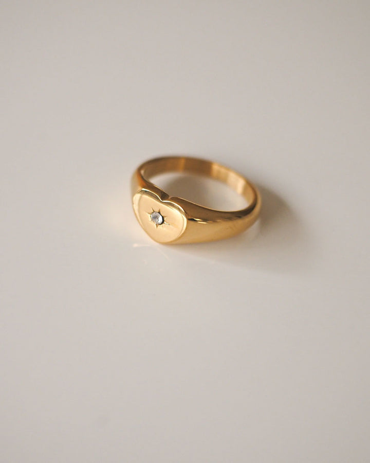 18k gold plated - Heart Gold Signet ring - Katherynloche