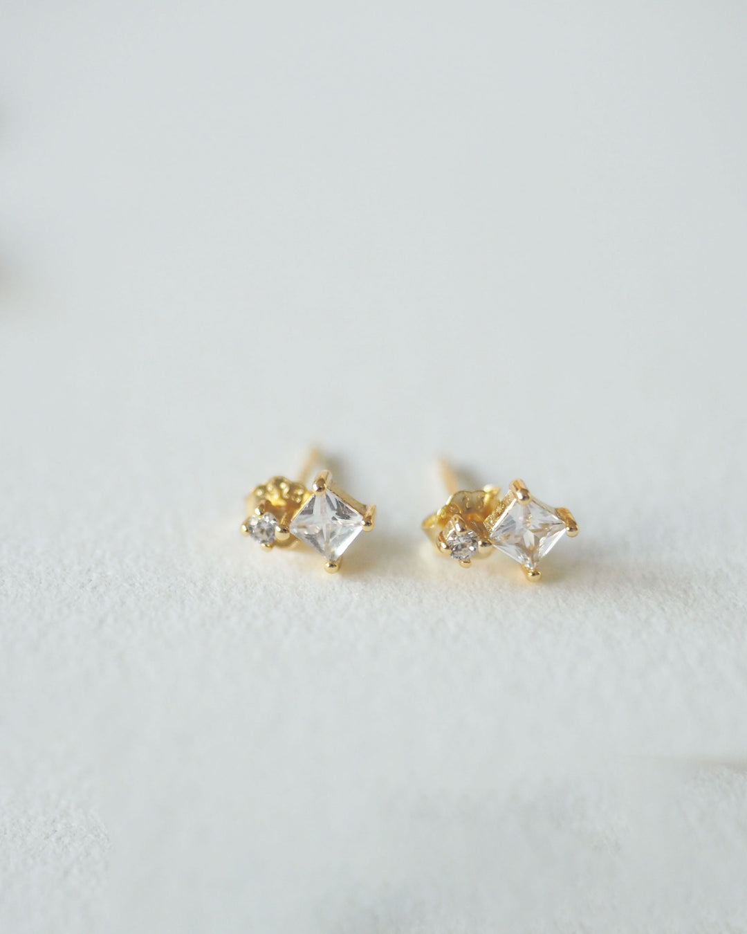 925 STERLING SILVER - CZ Square Stud EARRINGS - Katherynloche