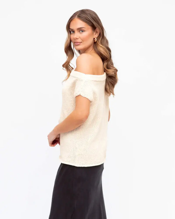 One shoulder knit top (2 colours)