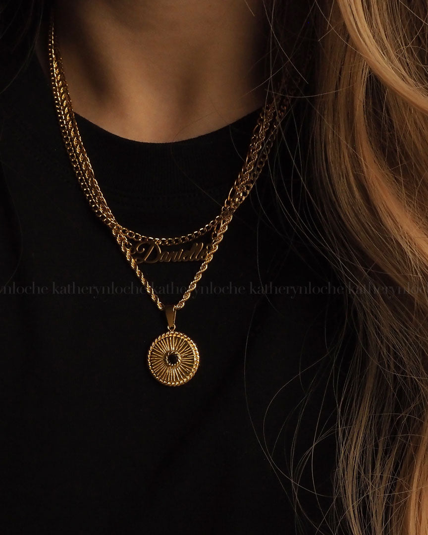 18k gold plated -  La Rochelle Pendant Necklace - Katherynloche