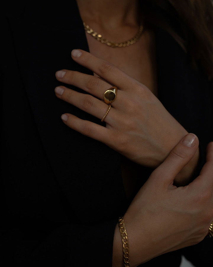 18K gold plated - Oval Signet Ring - Katherynloche