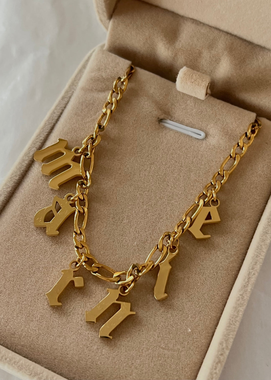 18k gold plated - The GOTHIC LETTERDROP Nameplate Personalised Necklace (Made to order) - Katherynloche