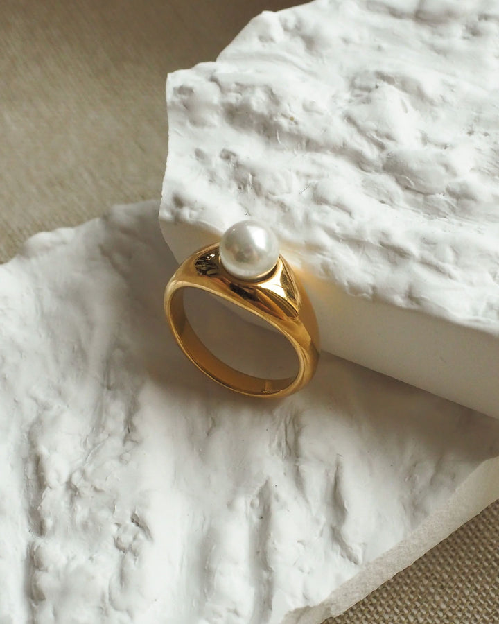 18K GOLD PLATED - Joelene Pearl Ring - Katherynloche