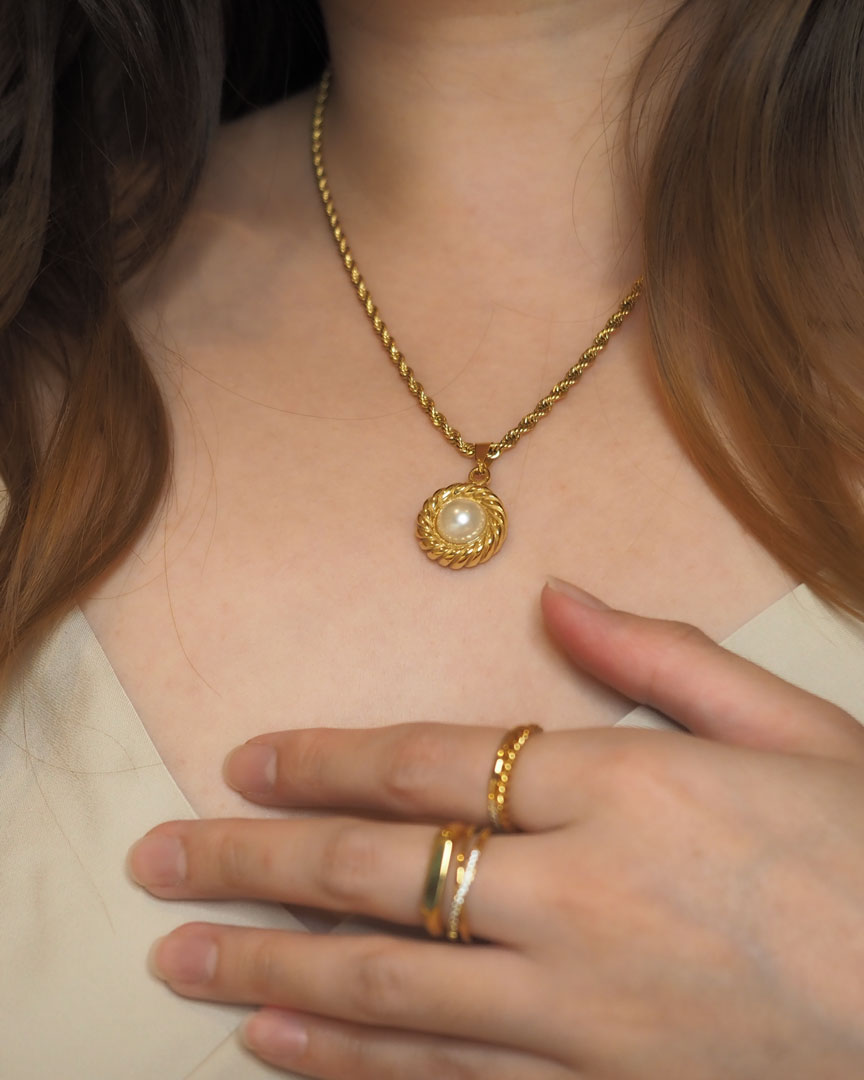 18k gold plated - Holly stone necklace - Katherynloche