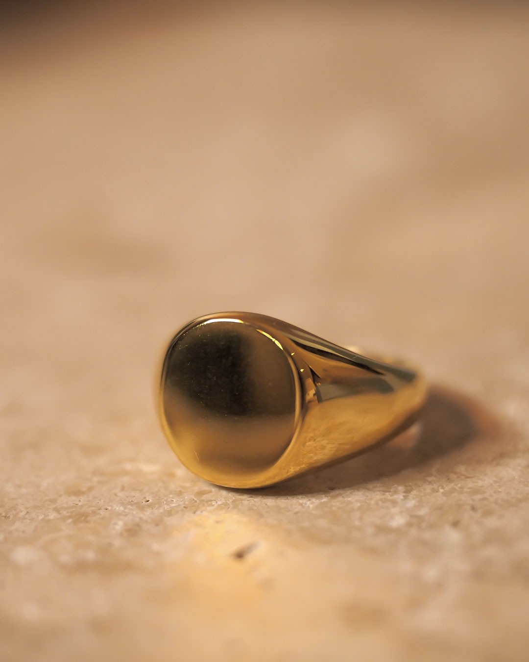 18K gold plated - Oval Signet Ring - Katherynloche