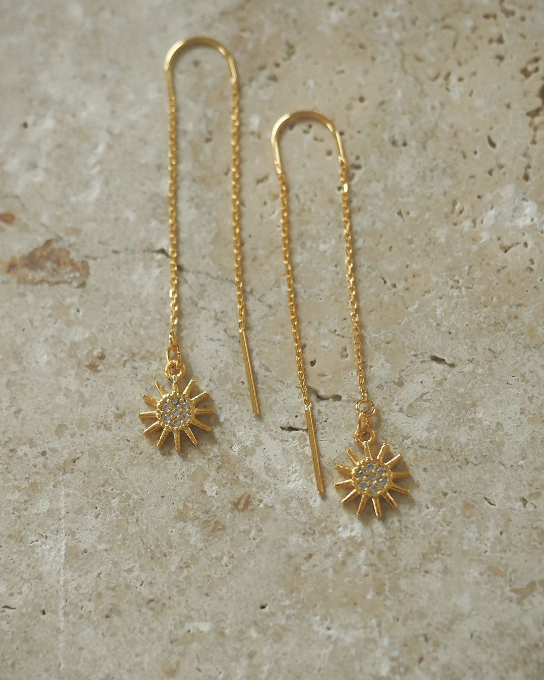 Gold plated - Thread through charm earrings - Katherynloche