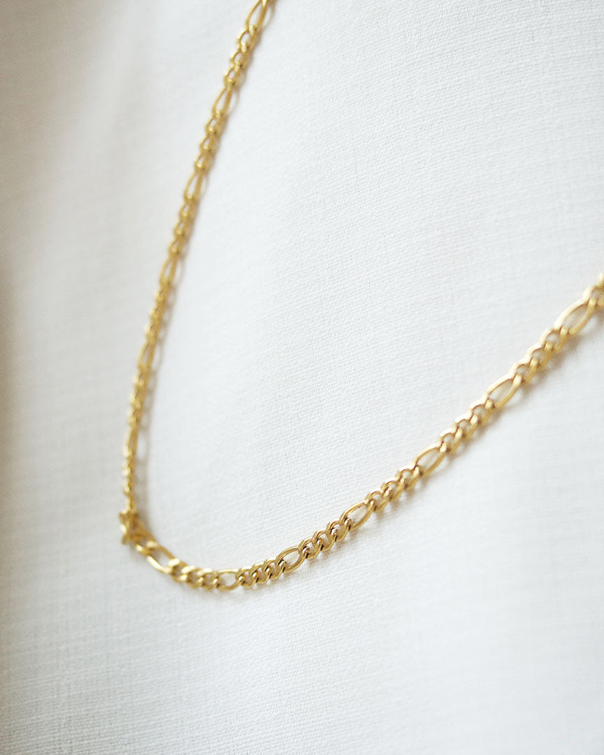 18K gold plated - Figaro Chain - Katherynloche