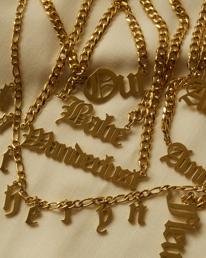 18k gold plated - The GOTHIC Nameplate Personalised Necklace (Made to Order) - Katherynloche