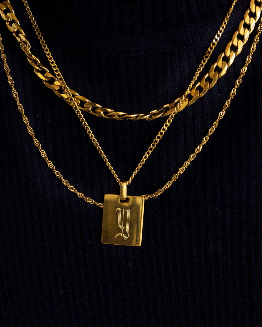 18k Gold Plated - Grassetto Old English Initial Necklace - Katherynloche